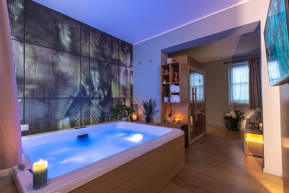 Exclusive Suite