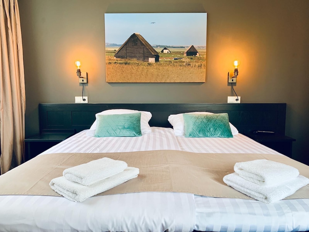 Comfort Twin Room photo 2