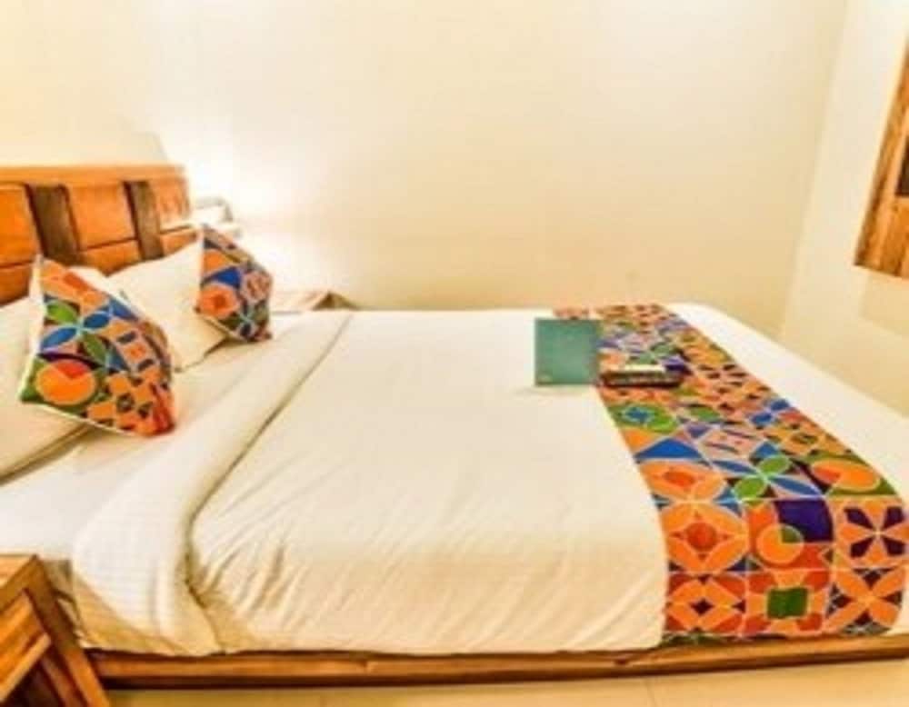 Deluxe Room - Photo 4