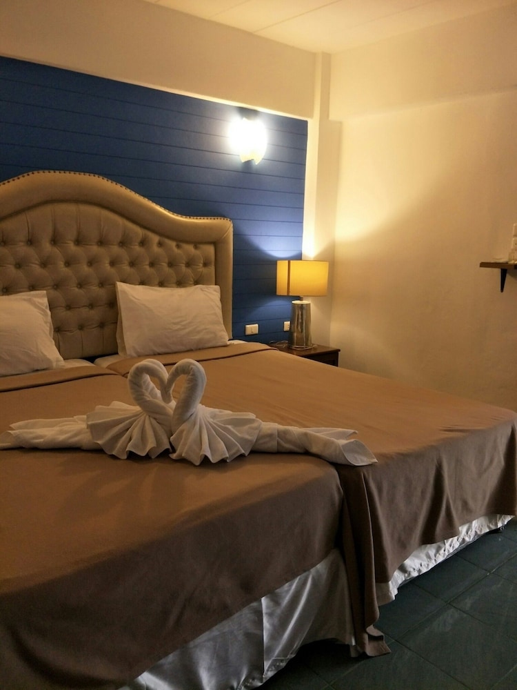 Family Quadruple Room