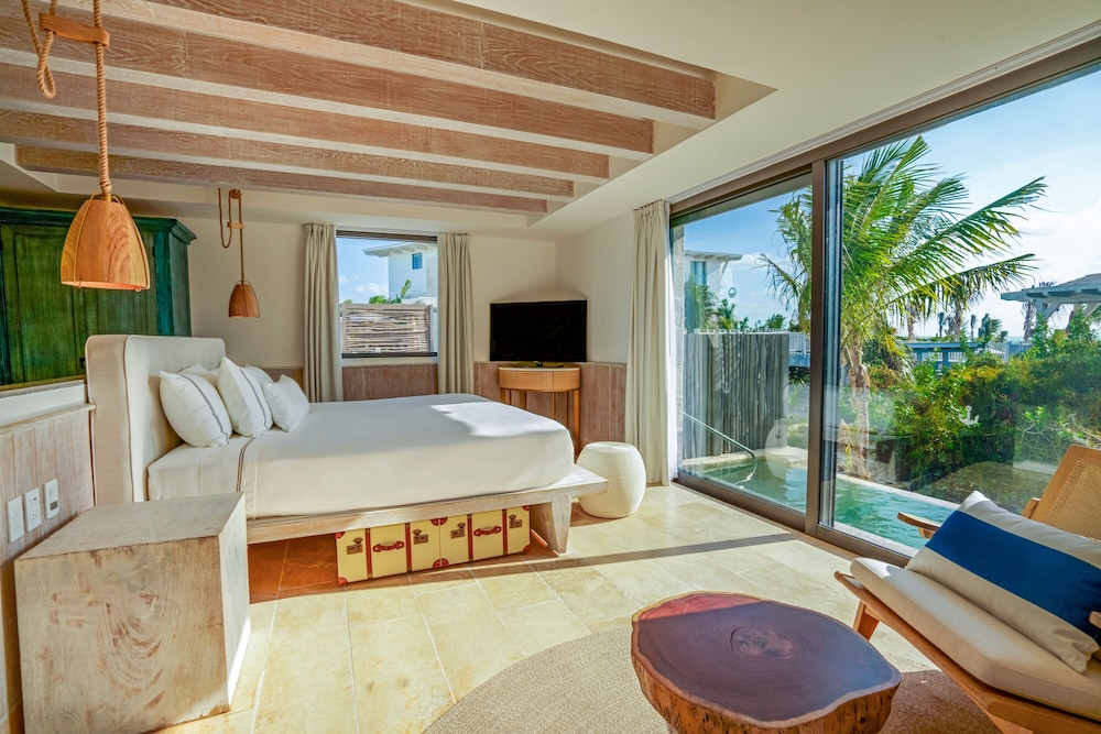 Holbox Plunge Pool suite - Photo 1