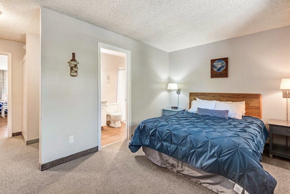 Standard Suite photo 2
