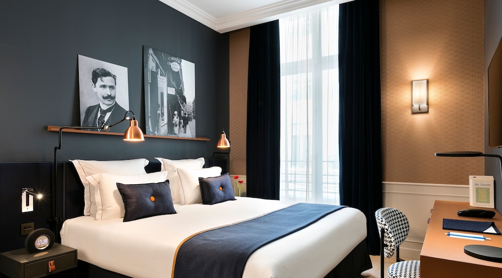 Superior Room thumbnail 5