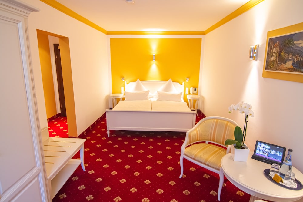 Comfort Double Room (Main Building) - Photo 2