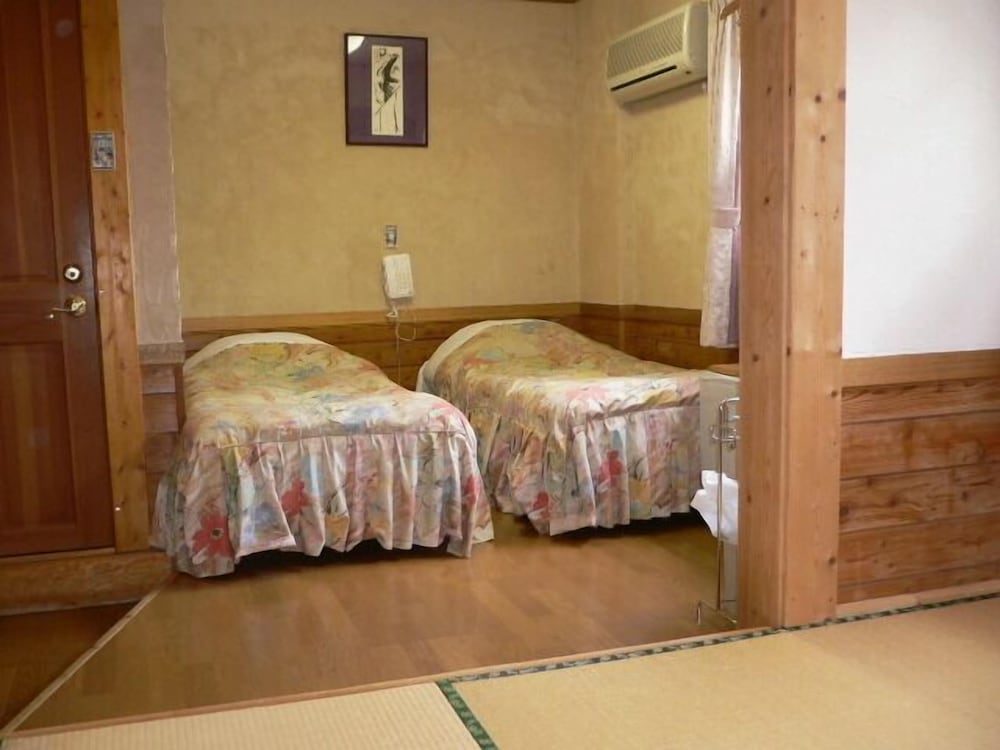 Japanese Western Style Room with Japanese Futon photo 1