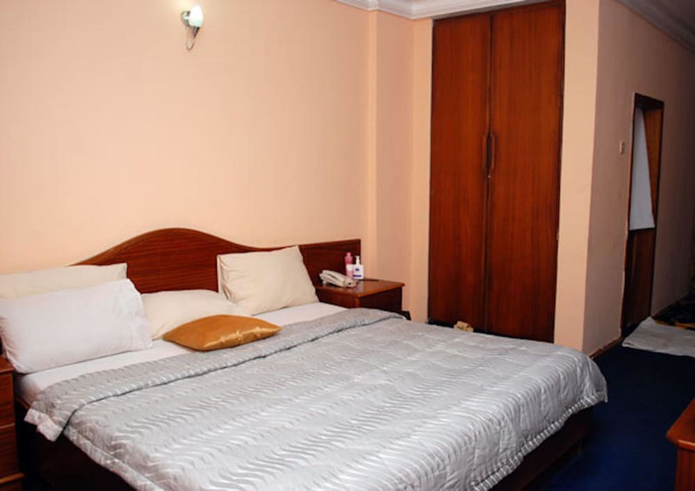 Standard Room photo 1