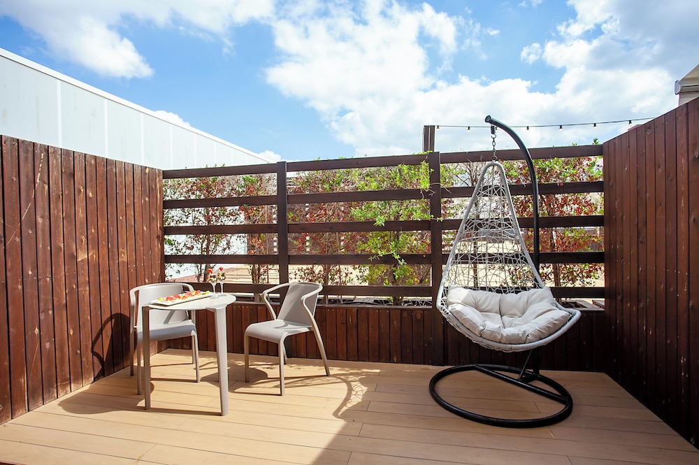 Deluxe Double Room, Balcony (Superior) - Photo 6