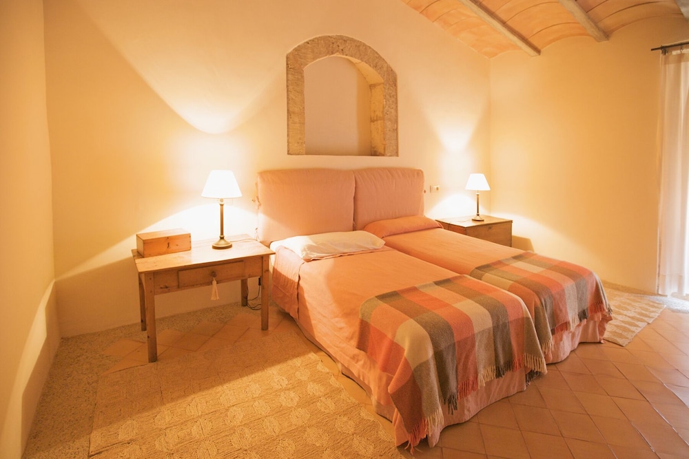 Apartamento Familiar, 2 Habitaciones, Vista al Jardín, Zona de Jardín