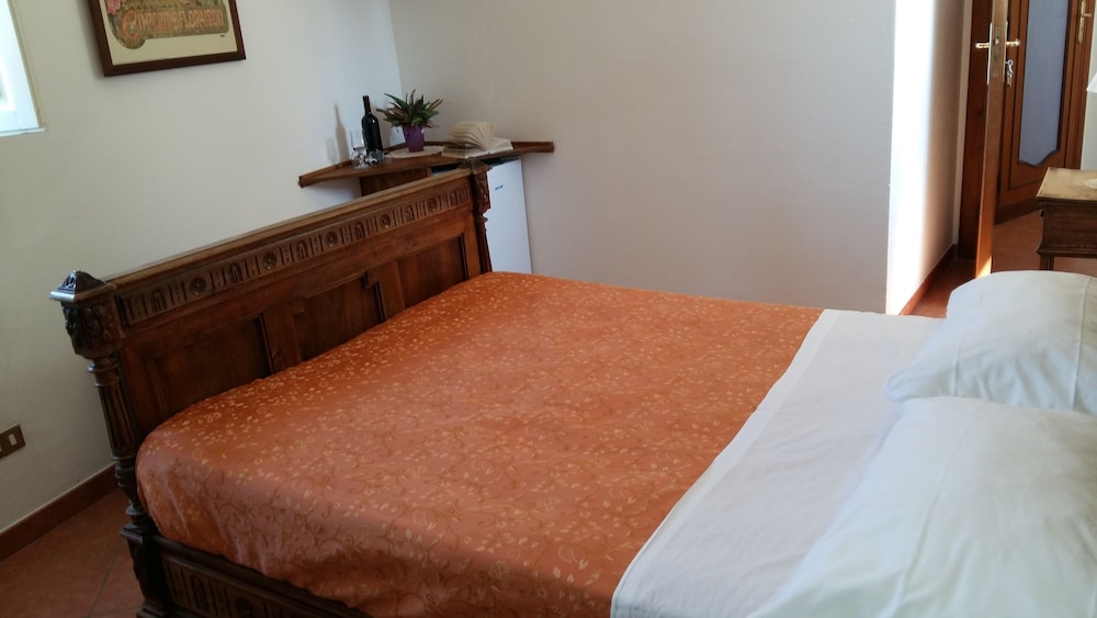 Double Room (Salmone) photo 3
