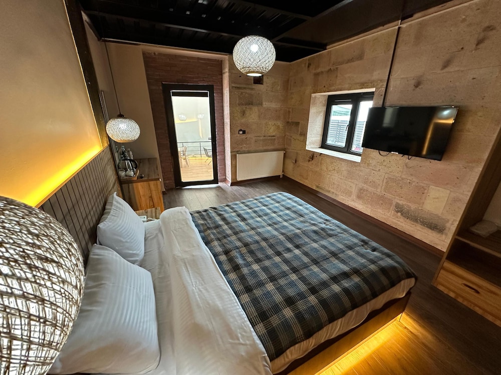 Classic Room, 1 Double Bed, Sea View, Overwater photo 1