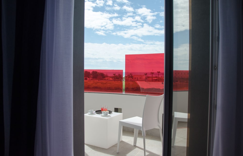 Double or Twin Room, Sea View photo 3