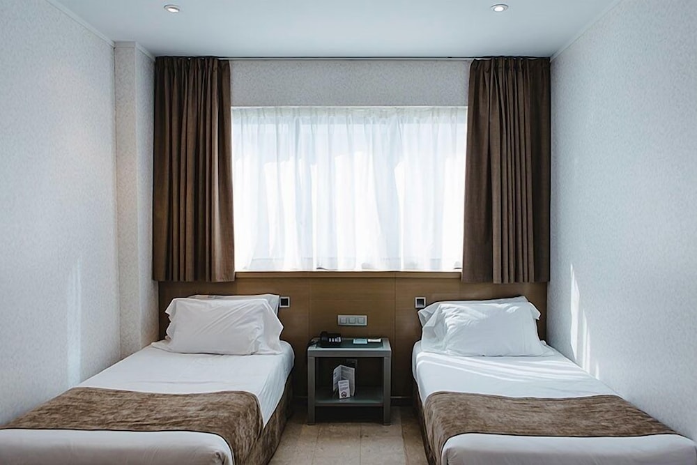 Double Room Single Use