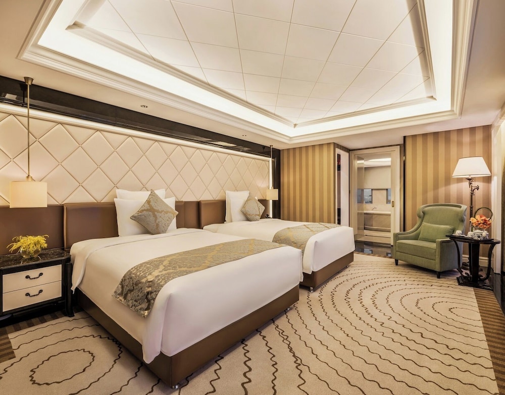 Premier Twin Room