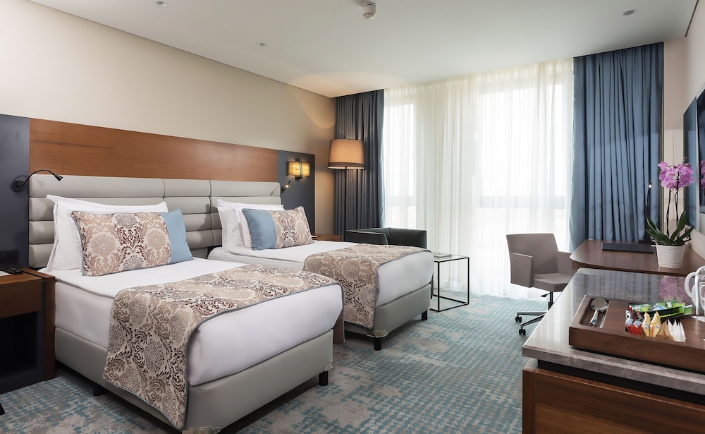Superior Room Twin River View photo 1