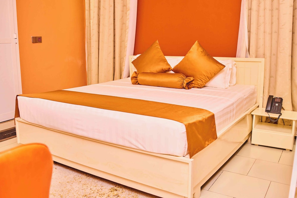 Standard Double Room - Photo 1