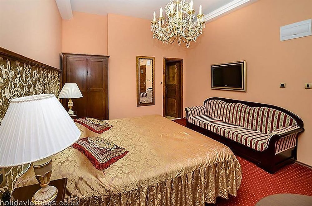 Standard Double Room photo 3
