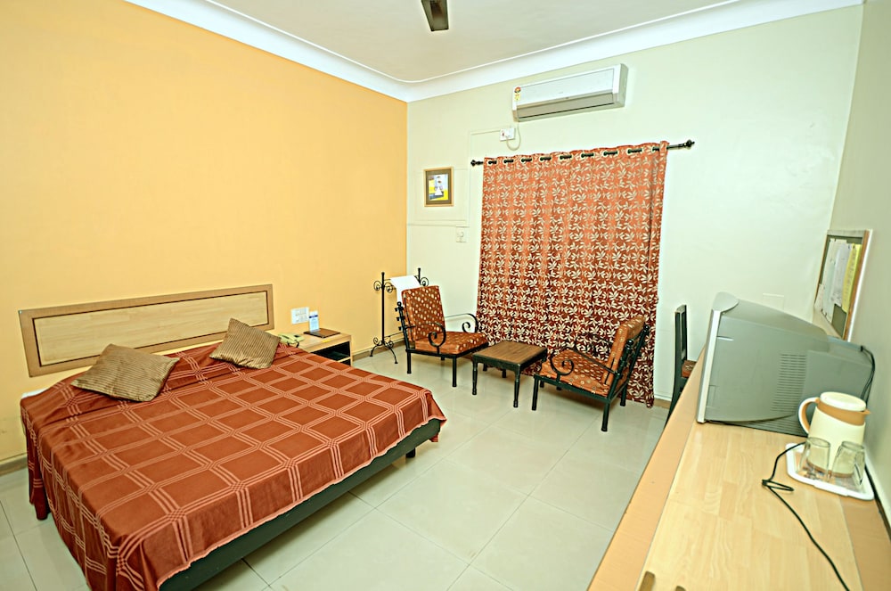 Deluxe Ac Room photo 2