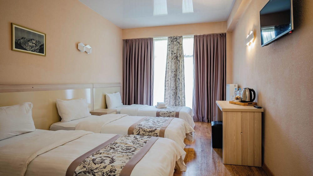 Triple Room - Photo 1