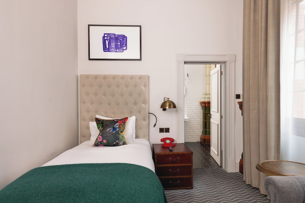 Room, 1 Twin Bed (City)