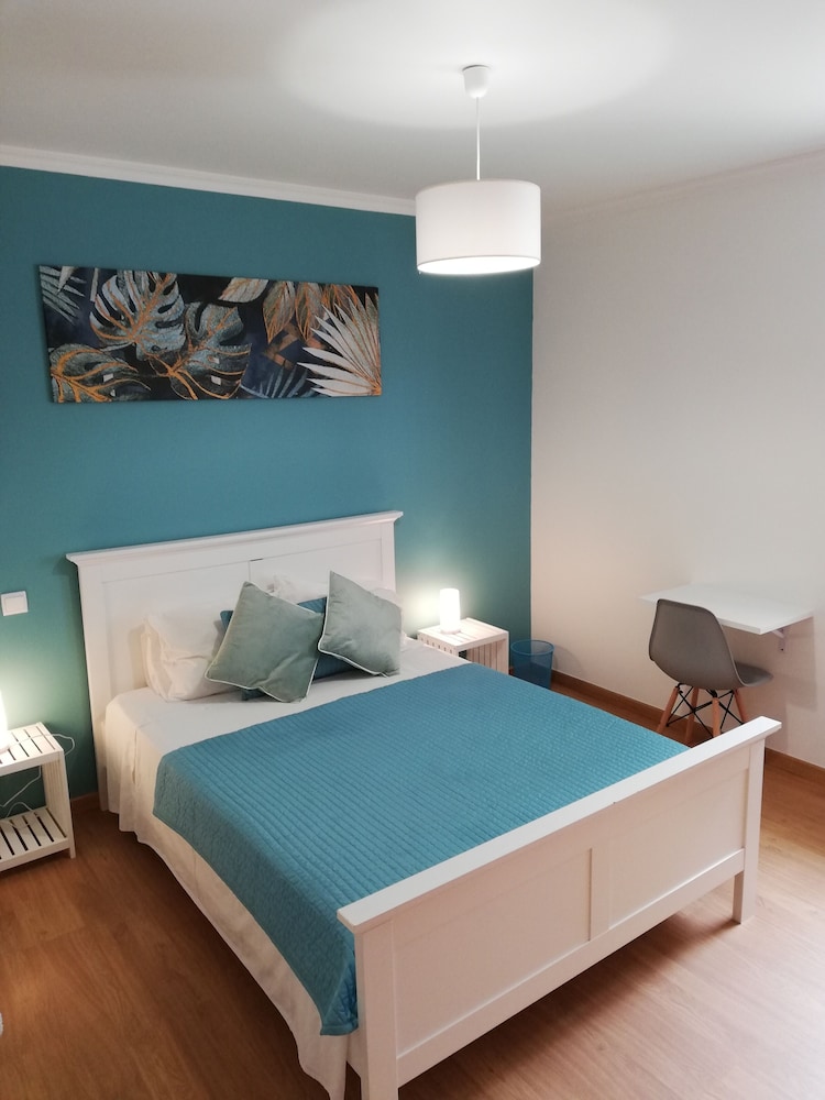 City Room, 1 Queen Bed, Non Smoking, Mountain View photo 1