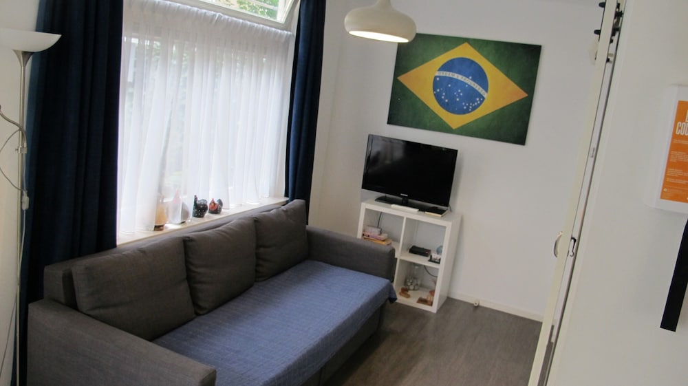 Classic Apartment photo 3