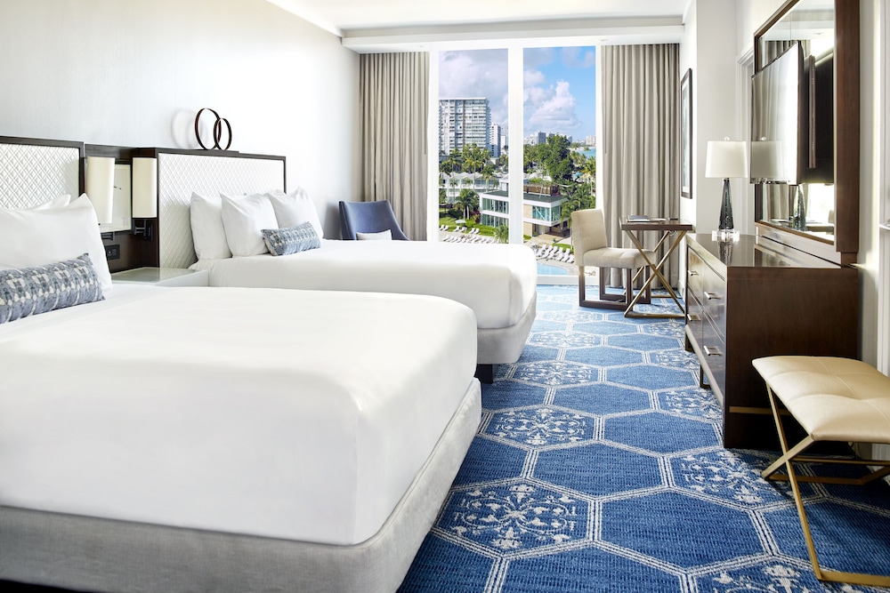 Deluxe Room, 2 Queen Beds, Partial Ocean View - Photo 1