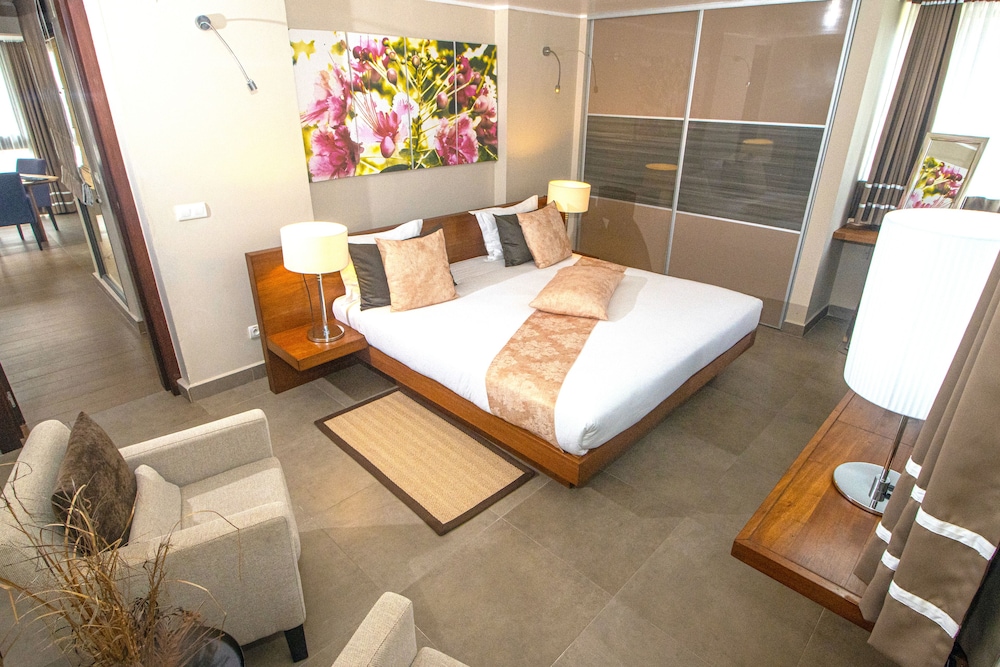 Executive Suite, Golf View photo 1