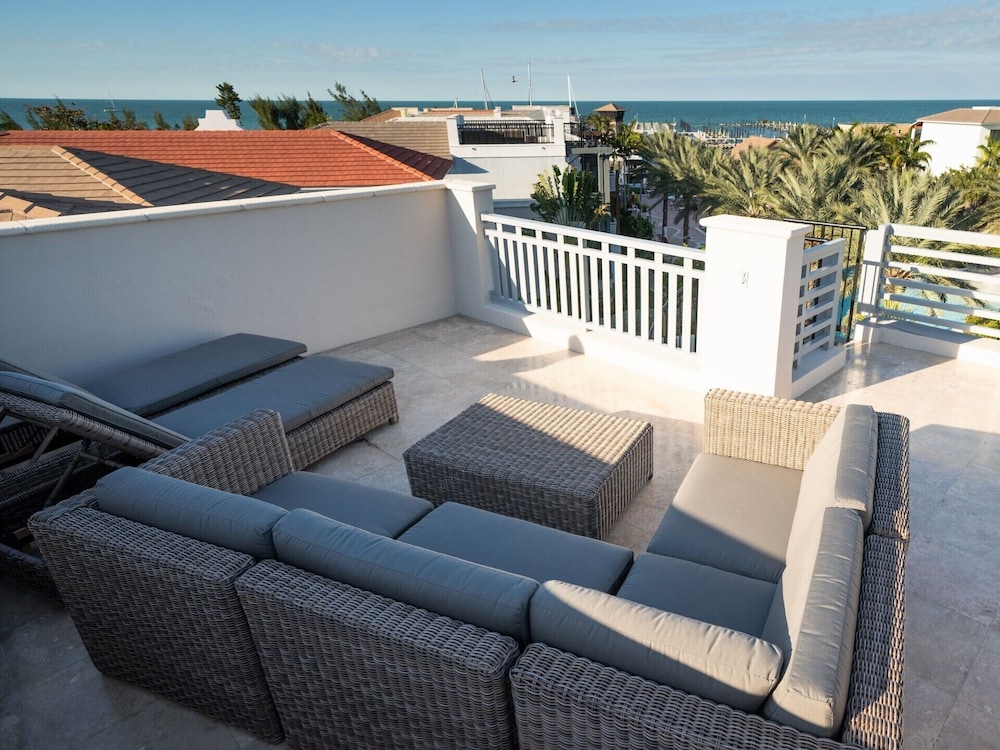 Townhome, Pool View photo 1