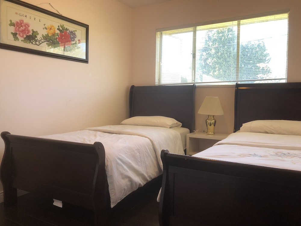 Double Room, 2 Twin Beds, Garden View photo 3