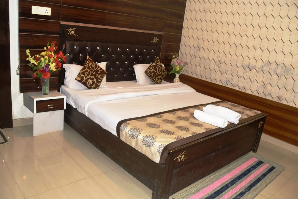 Executive Room - Photo 2