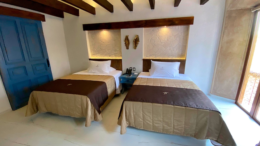 Design Double Room, 2 Queen Beds, Balcony, Resort View photo 1