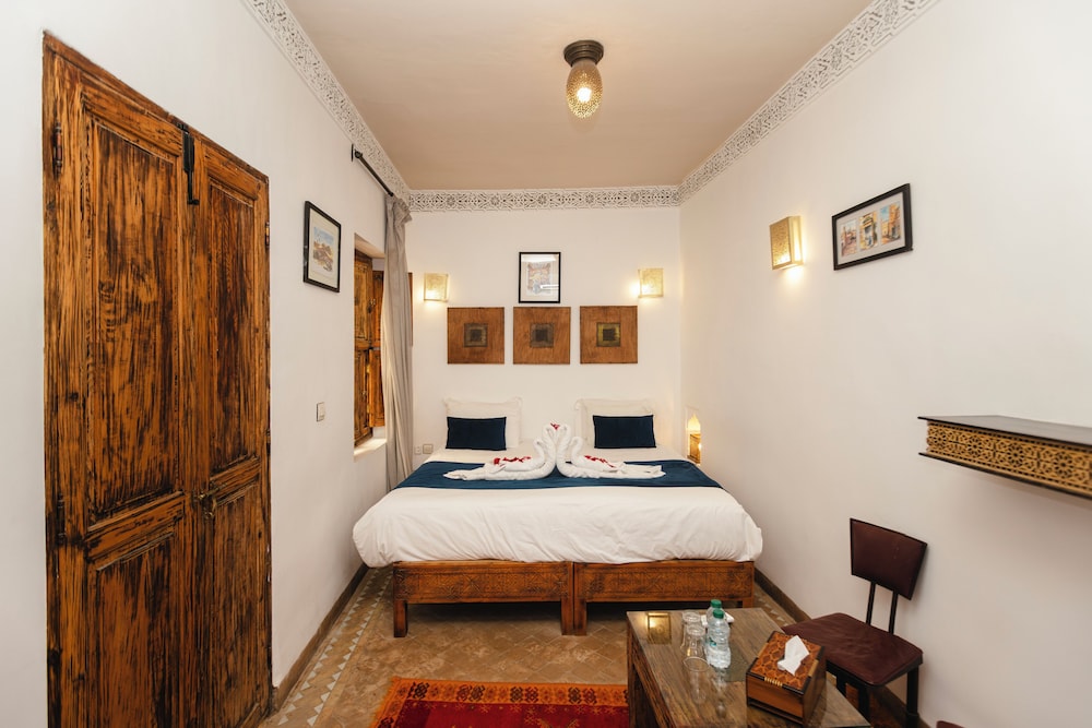 Comfort Room (Ahlam)