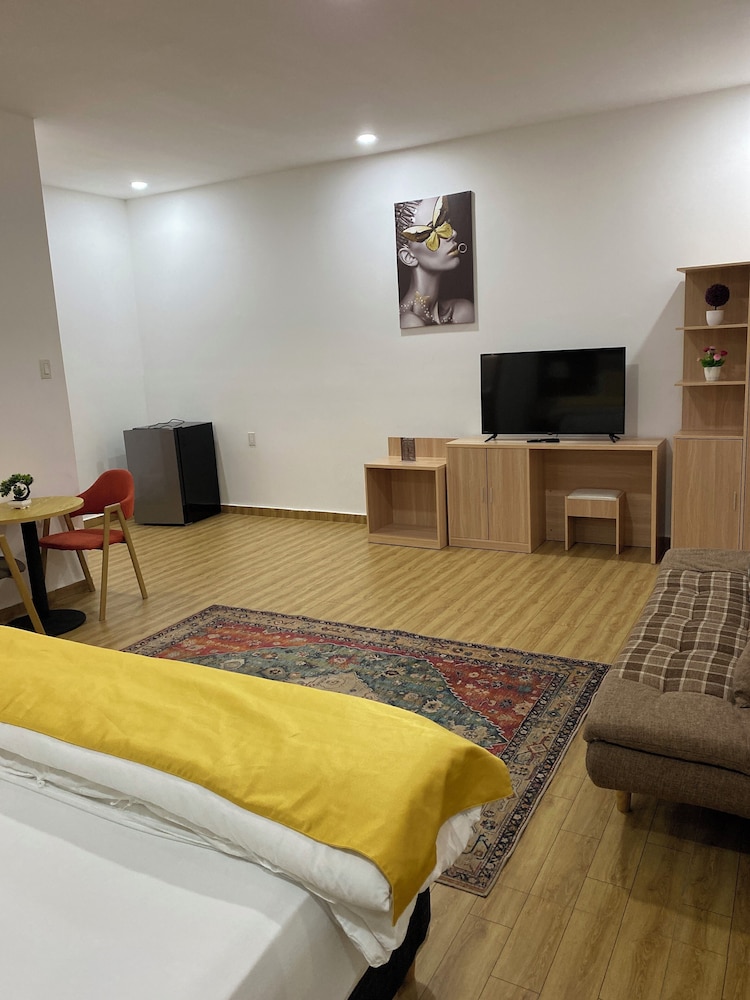 Deluxe Double Room photo 2