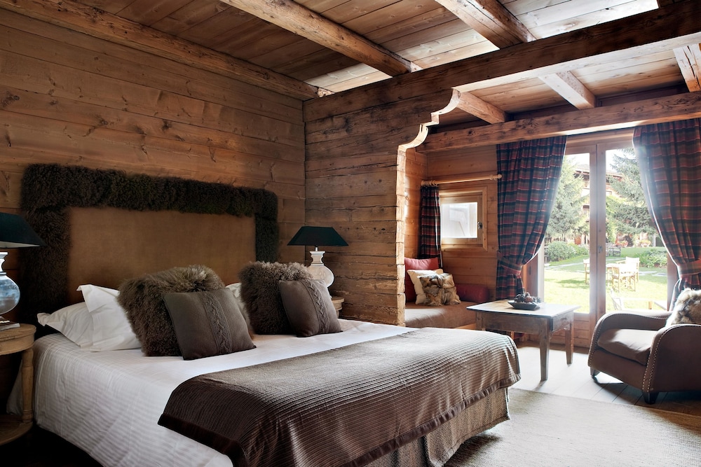 Executive Room - Photo 7