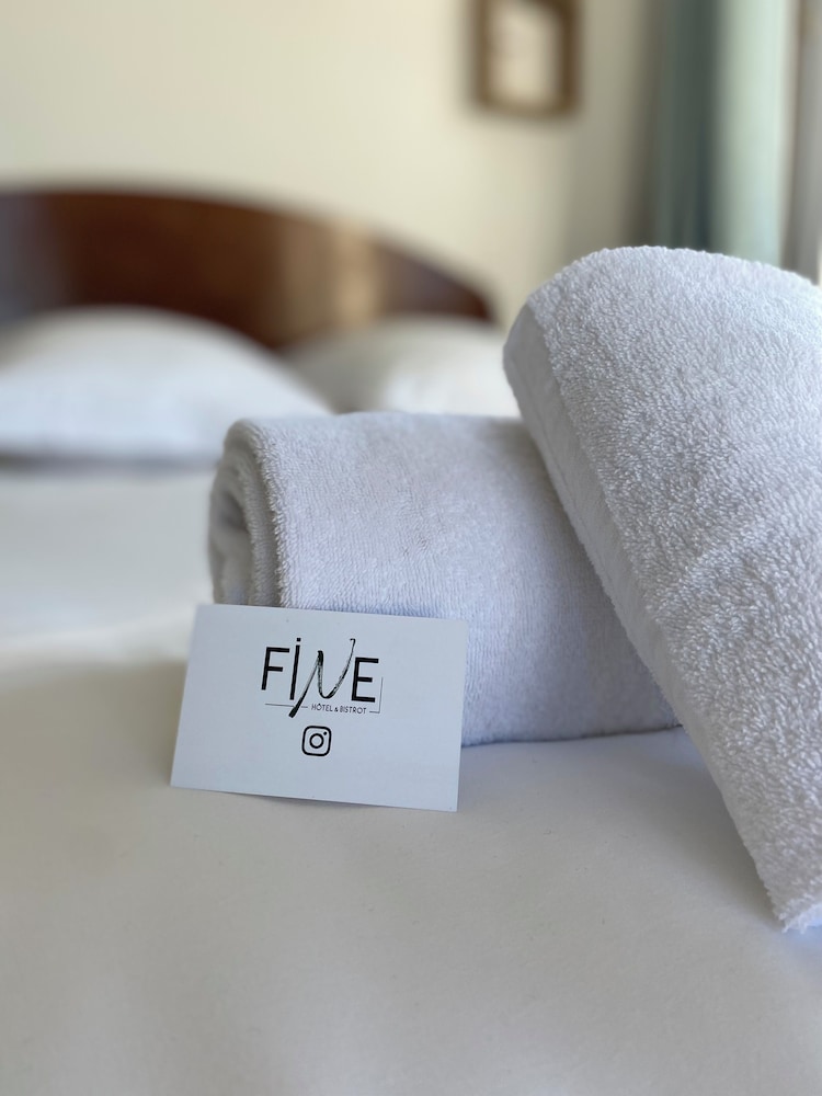 Standard Twin Room, City View