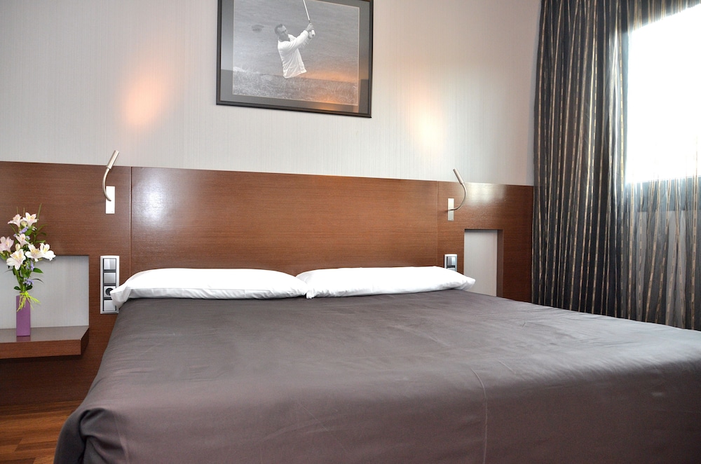 Basic Double Room photo 3