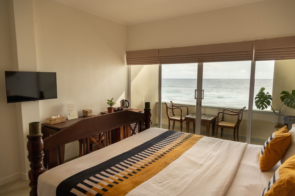 Sea View Room - Photo 3