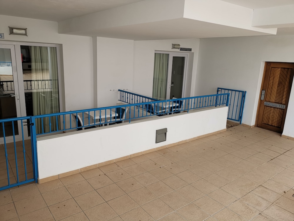 Economy Double Room, Courtyard View - Photo 2