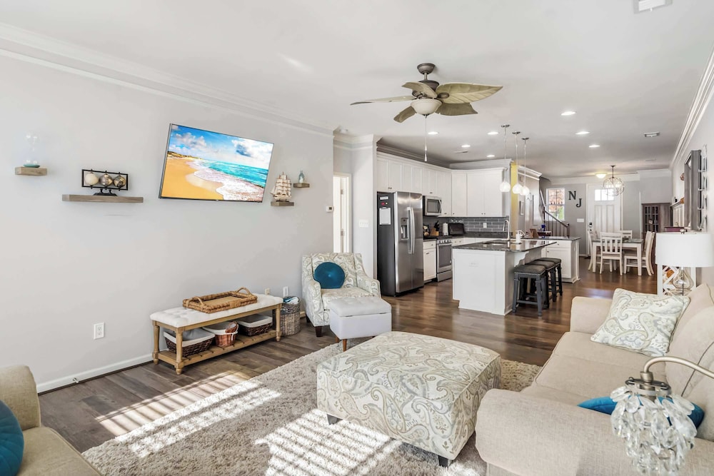 Townhome, Multiple Beds, Patio, Garden View (Old Canal Getaway)