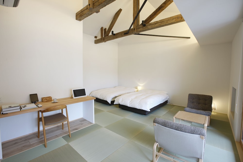 Japanese Western Style Triple Room 2F photo 3