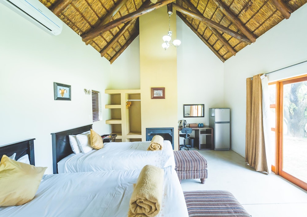 Executive Bungalow photo 1