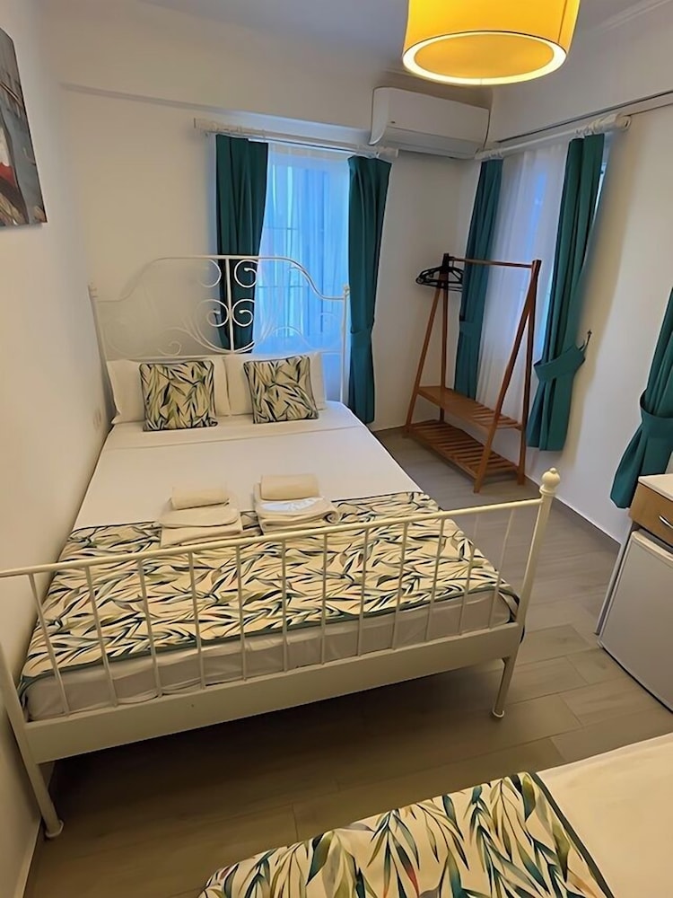 Economy Triple Room, Multiple Beds, Ground Floor