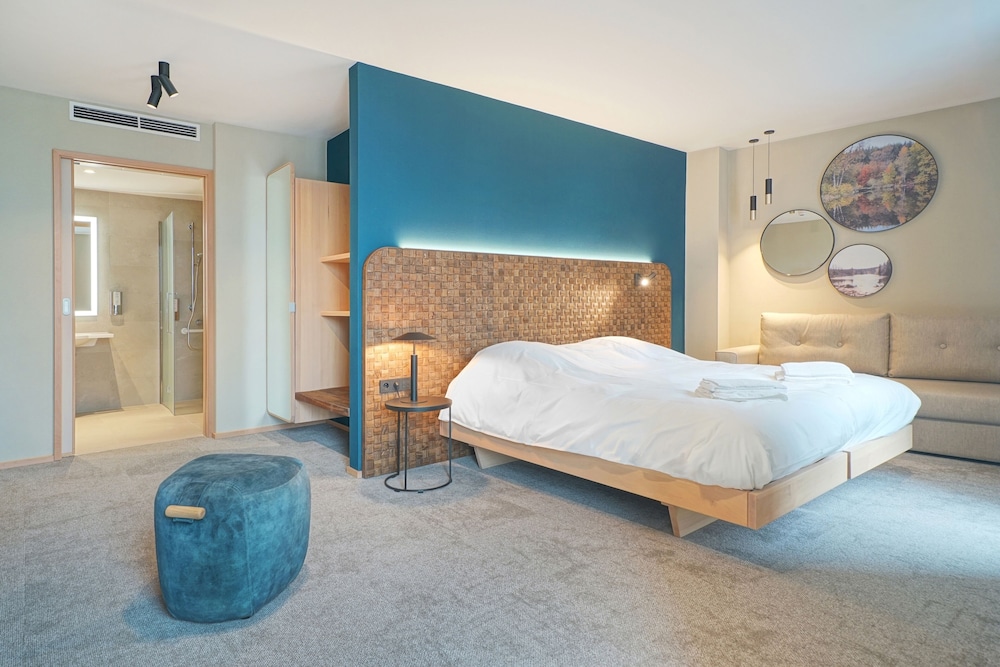 Family Suite, Private Bathroom