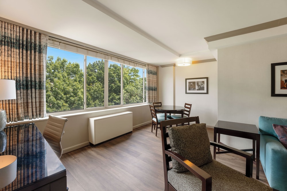 Suite, 1 Bedroom (Double) - Photo 3