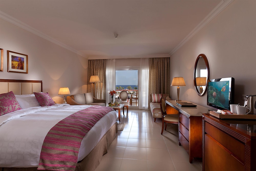 Deluxe Room, Sea View photo 2