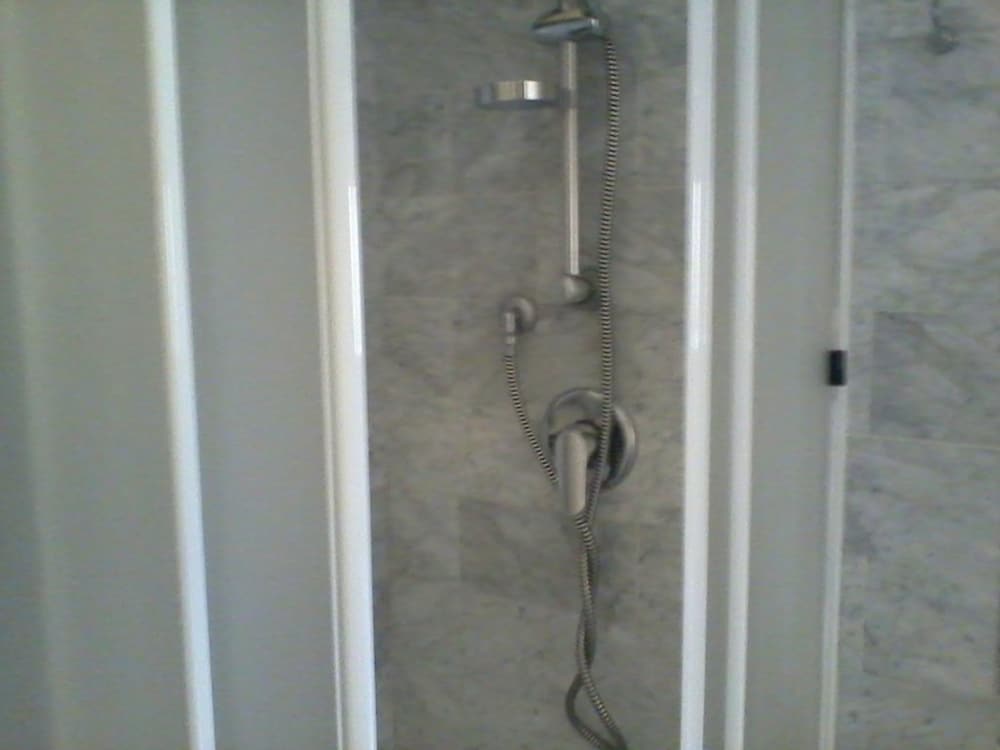 Double Room, Private Bathroom (External) photo 2