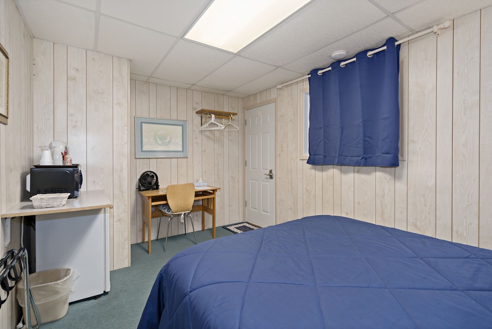 Basic Single Room, Courtyard View photo 3