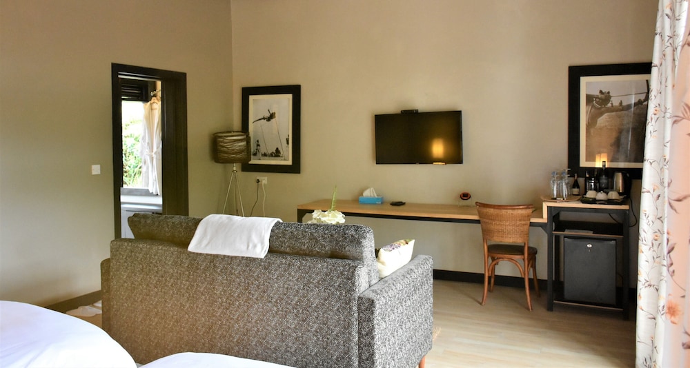 Deluxe Double Room photo 2
