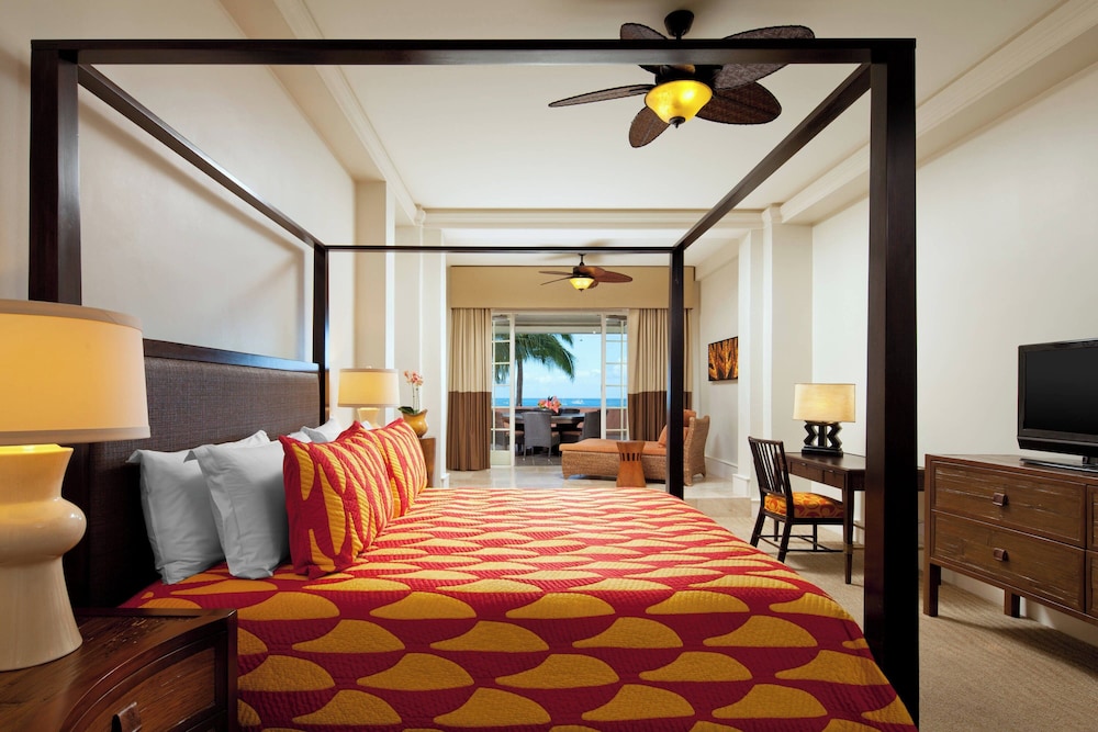 Prestige Oceanfront Suite, 1 Bedroom, 1 King + Sofa bed