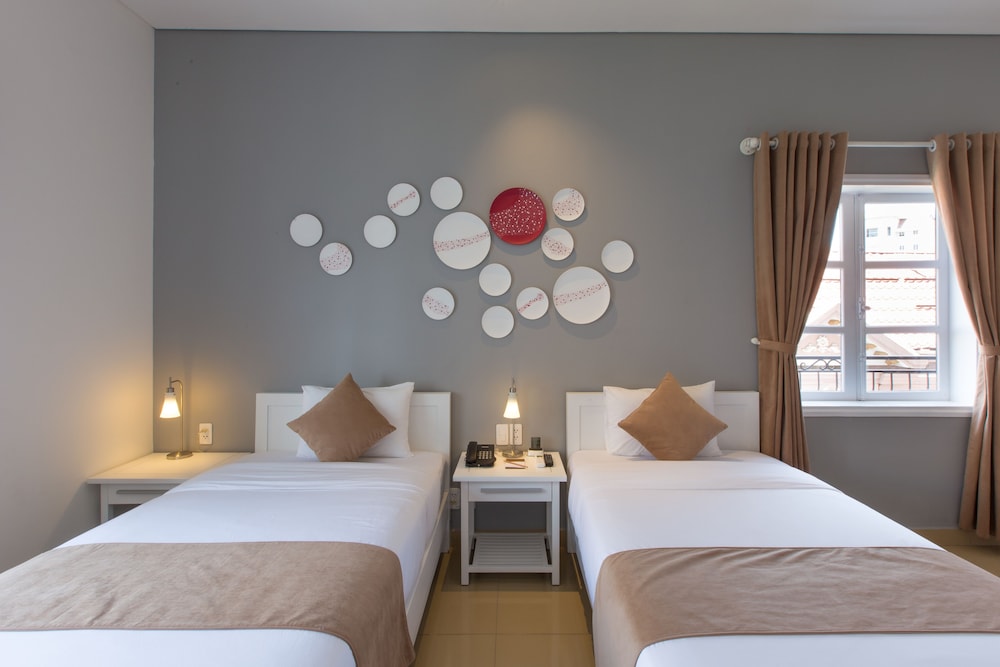 Alba Executive Double Room, City View - Photo 5